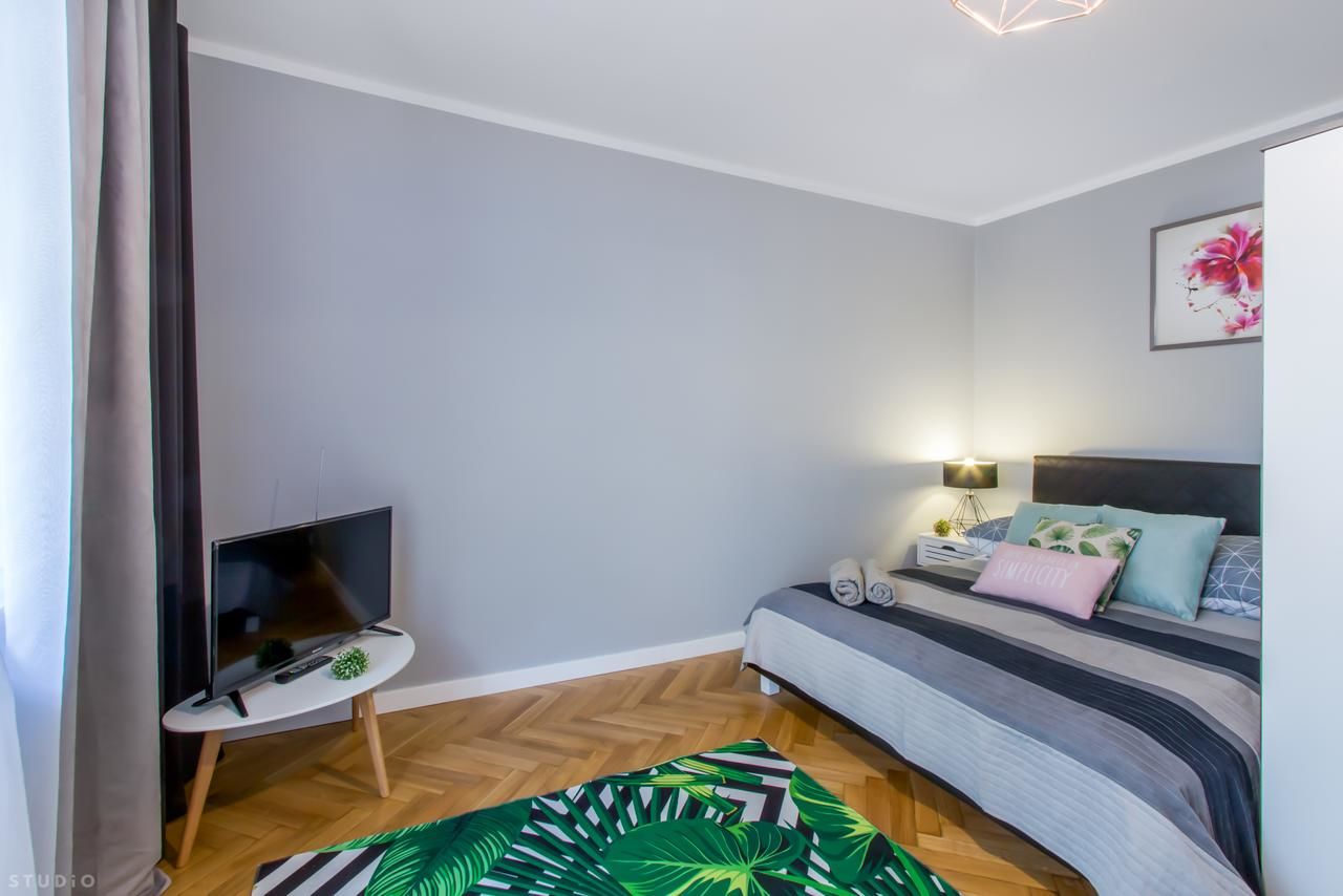 Гостевой дом ClickTheFlat Żurawia Street Apart Rooms Варшава-16